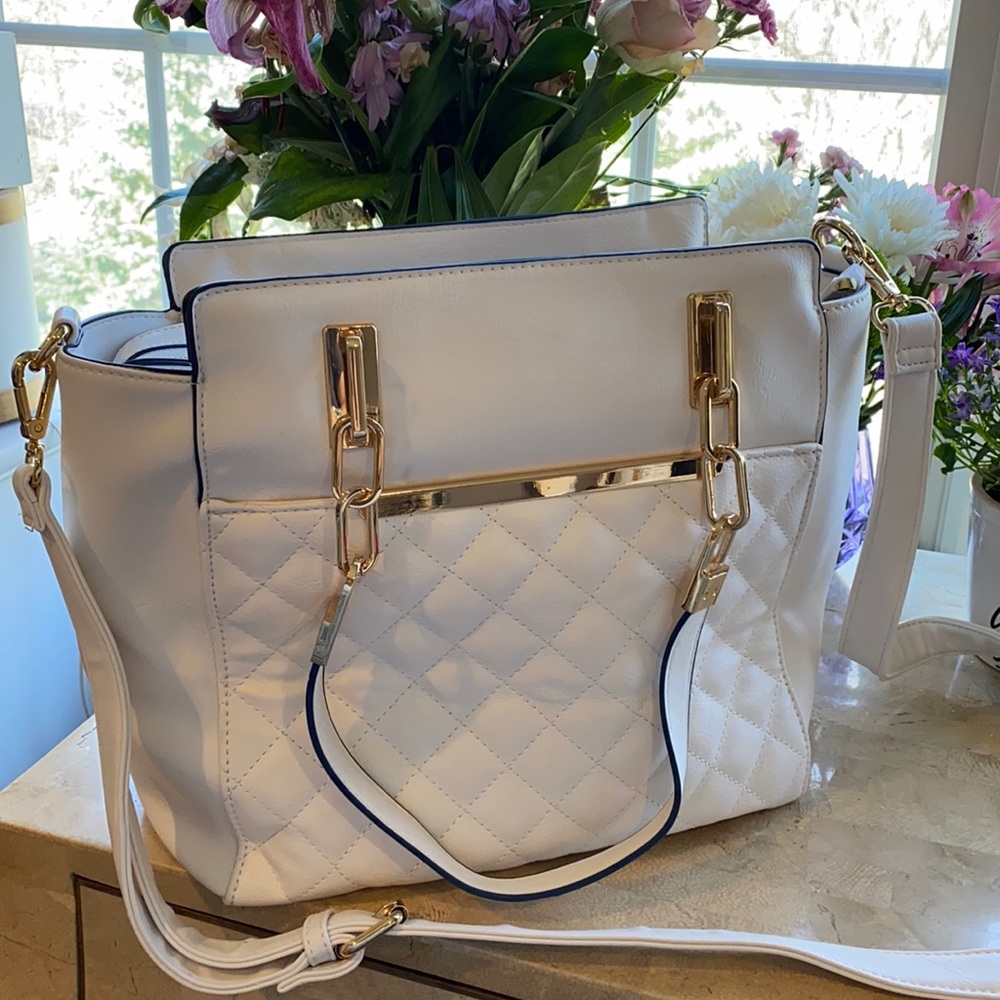 white purse